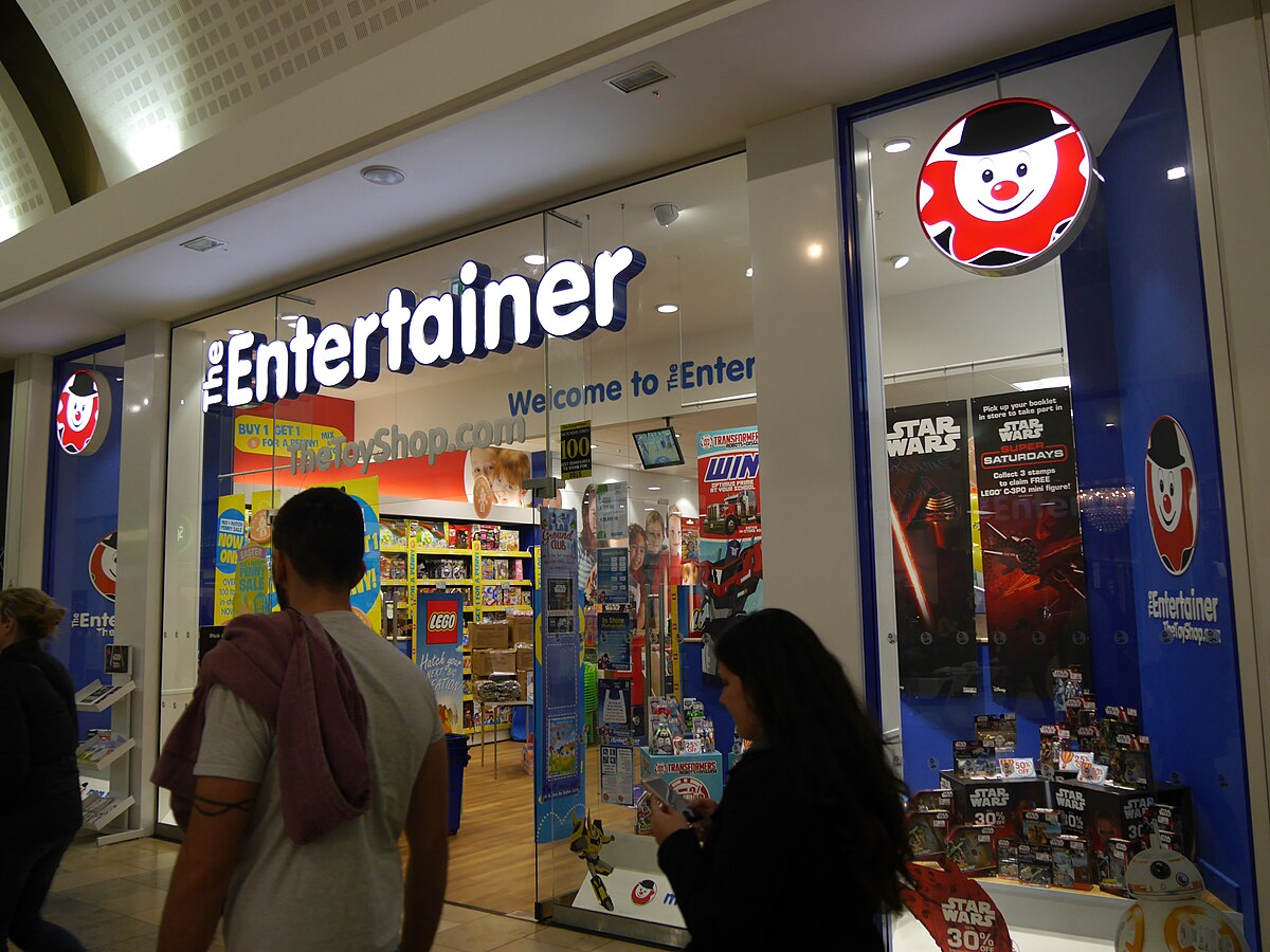 The Entertainer, Southside Wan