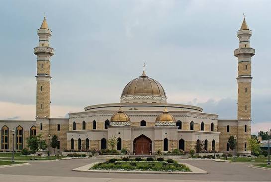mega-mosque